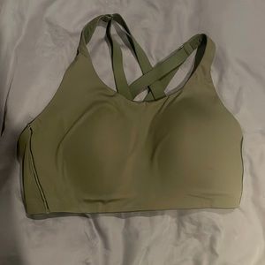 Green 38D lululemon bra